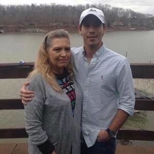 Meet your Posher, Terri